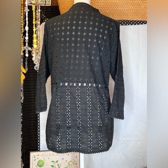 Gretchen Scott Black Cotton Eyelet Tunic Size Large - Picture 9 of 9